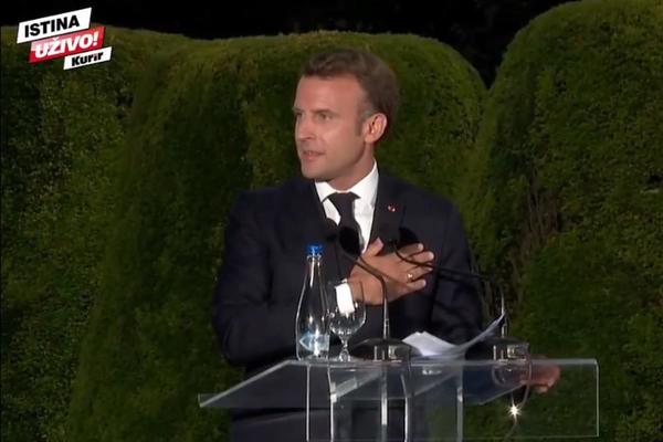 MAKRON SE NA KALEMEGDANU OBRATIO NA SRPSKOM JEZIKU! Stavio ruku na srce i rekao: Ovde su Srbija i Francuska (VIDEO)