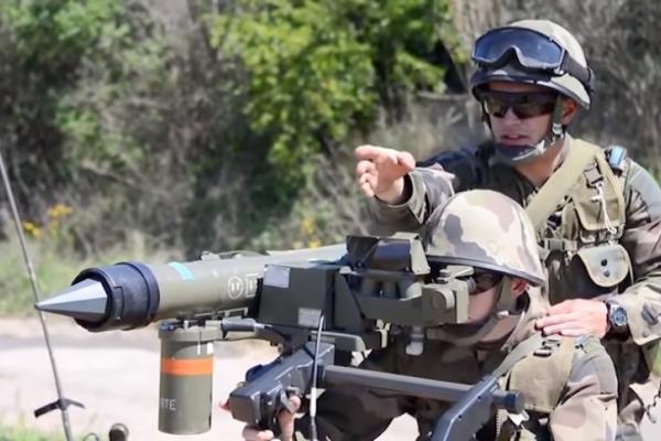 VUČIĆ JE OD MAKRONA KUPIO OVE MOĆNE UBICE: Vojska Srbije dobija naoružanje zbog koga nije svejedno nikom na Balkanu