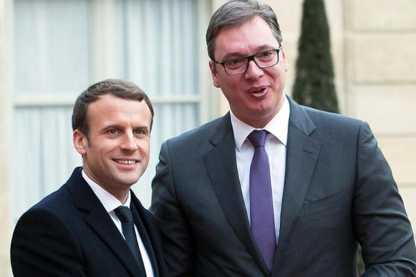 VUČIĆ ČESTITAO MAKRONU NA POBEDI: Evo šta mu je poručio