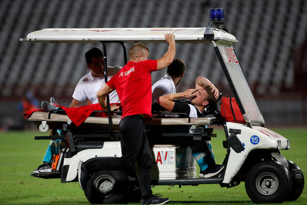 LITVANCA MORAJU DA OPERIŠU U BEOGRADU ZBOG DVOSTRUKOG PRELOMA: Dalja karijera je pod znakom pitanja!