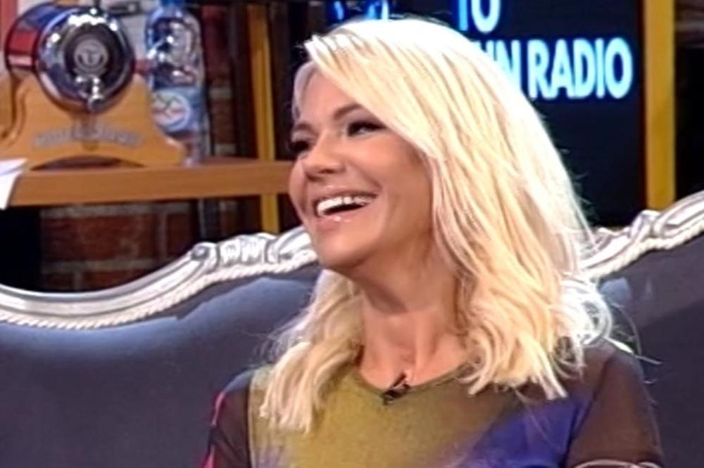 KOJA STE IZJAVA NATAŠE BEKVALAC? Natin humor TRESE  INTERNET: NOVI HIT NA DRUŠTVENIM MREŽAMA! Pevačica UŠLA U ANALE