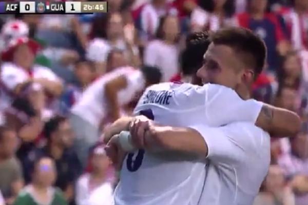 ZOVITE ME DEJVID BEKAM: Majstorija Alekse Terzića na debiju za klub iz Firence!