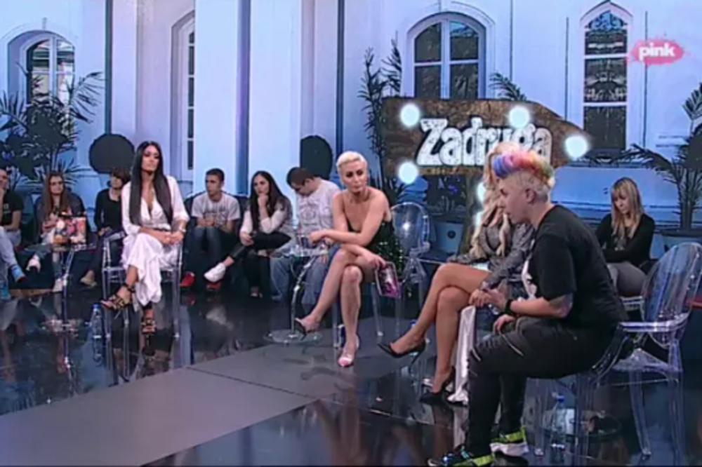 UMREĆETE OD SMEHA ZBOG SNIMKA IZ PINKOVE EMISIJE: Zaspala u STUDIJU tokom emisije, pa je onda IZVREĐALI!