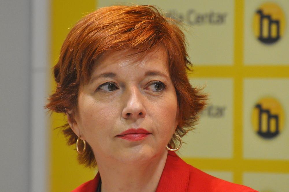 IZLAZAK NA IZBORE DOBAR ZA DS, TREBA PREISPITATI OSTANAK U SAVEZU ZA SRBIJU: Nataša Vučković rekla SVE što misli