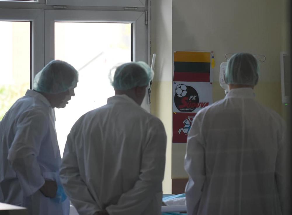 Delegacija Crvene zvezde posetila je fudbalera Suduve 