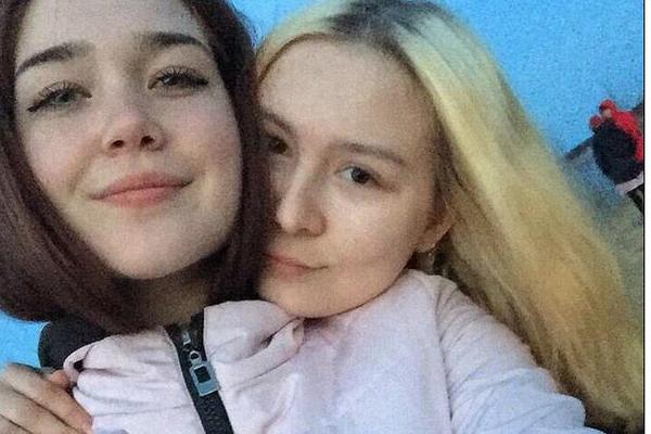 DRUGARICI ISEKLE LICE, PA JE ZADAVILE: Dve tinejdžerke (16) postale BRUTALE UBICE, a razlog je POTRESAN