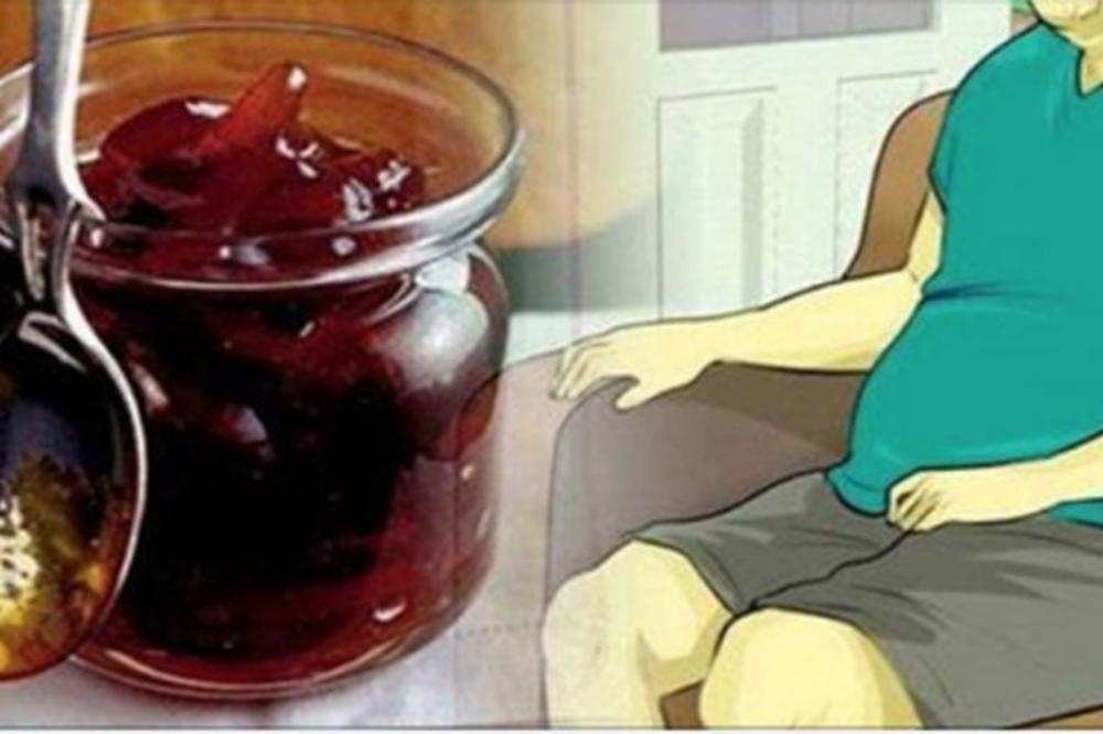 UZ POMOĆ OVOG DŽEMA ĆETE ISPRAZNITI CREVA ZA 2 MINUTA! Pojedite kašiku DOMAĆE SMESE i preporodite se!