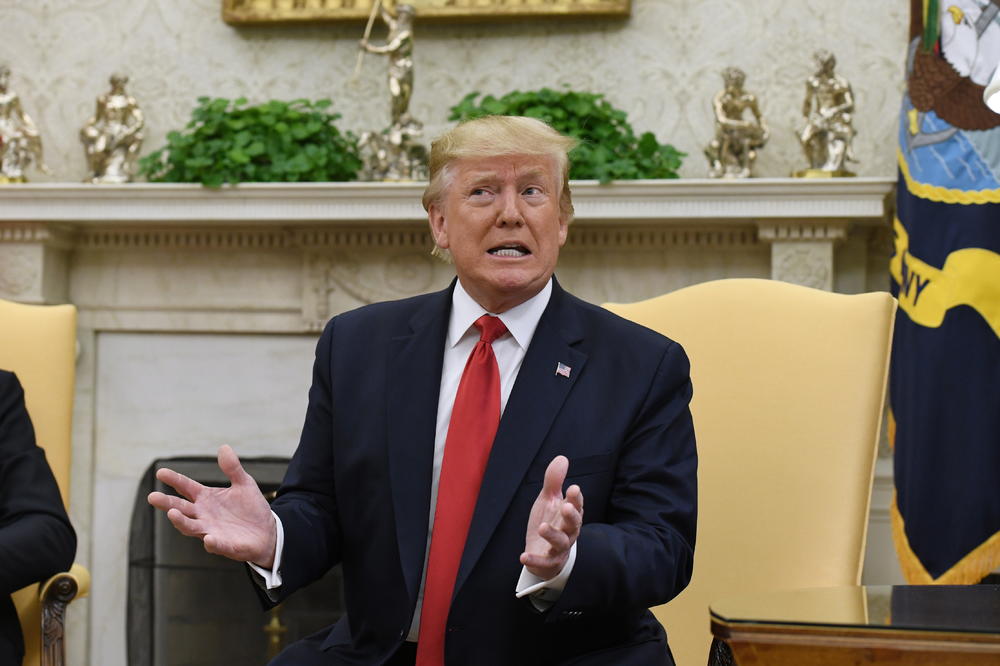 NJUJORK TAJMS: Dojče banka neće više poslovati s Trampom!