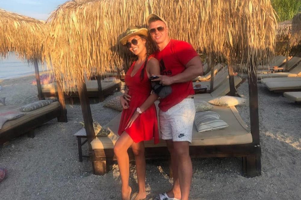 DEČKO JE ZLOSTAVLJAO I MALTRETIRAO! Nora se posle svega MIRI sa bivšim , a evo šta je OTKRILA o Mininoj drugarici