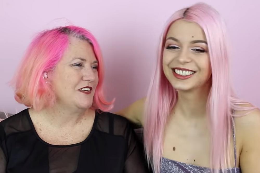 SVI MISLE DA SU BAKA I UNUKA, A ONE SU SE VENČALE: Zaljubile su se uprkos velikoj razlici u godinama (VIDEO)