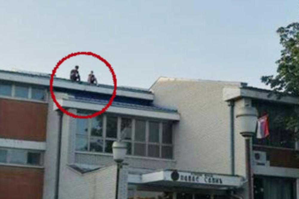 U MIRIJEVU SE POJAVIO BIZARAN TREND MEĐU DECOM! Prešlo im je u naviku nešto što mogu da plate ŽIVOTOM! (FOTO)