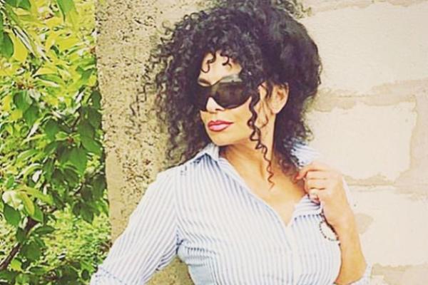 LIDIJA VUKIĆEVIĆ NEREALNO IZGLEDA U 58. GODINI: Fanovi je MOLE da uradi SAMO JEDNO! (FOTO)