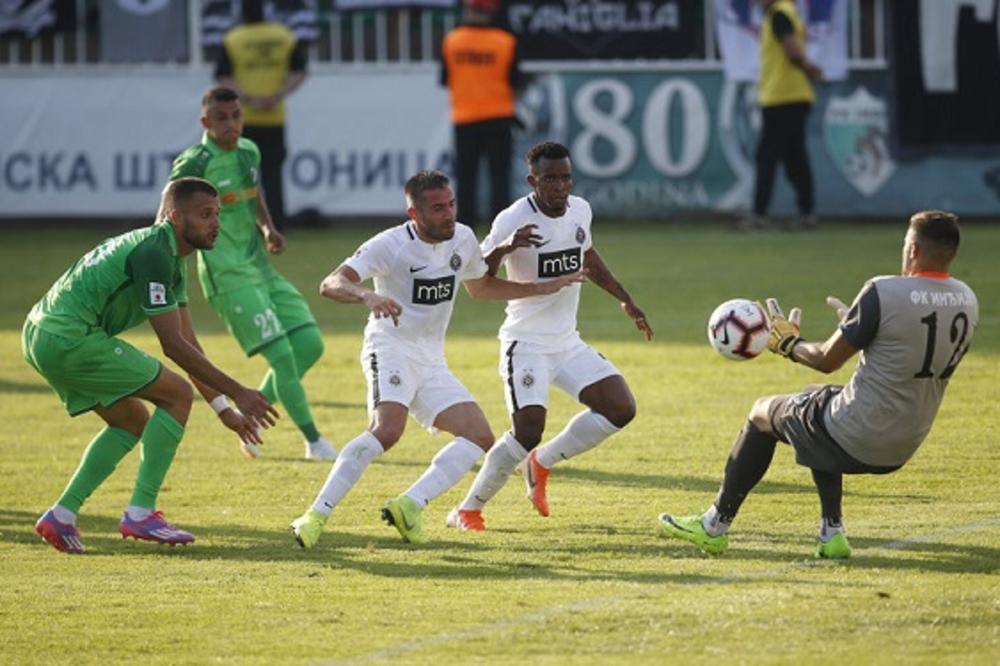 PARTIZAN BOLJI OD INĐIJE I SA IGRAČEM MANJE: Neoprezni Ivanović da časti Sumu i Tošića! Debitovao i Sadik!
