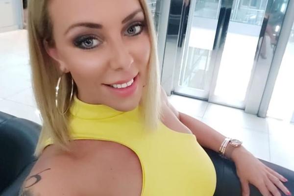 I OVA PEVAČICA ULAZI U ZADRUGU 3: Muž joj je bio uhapšen zbog DROGE I ORUŽJA, a prošla je PAKAO sa njim