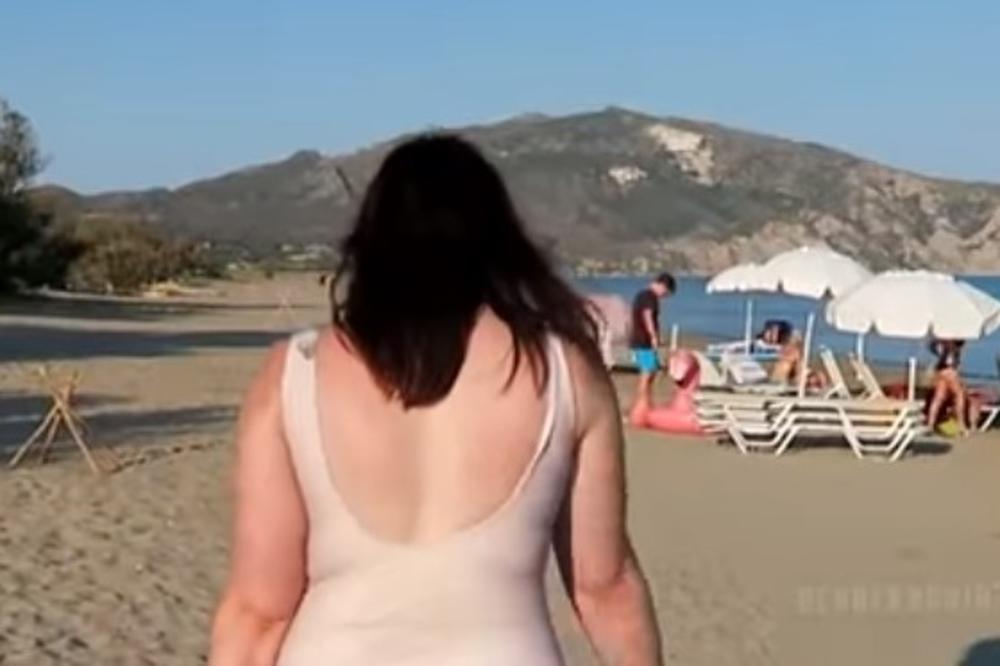 OD DEČKA DOBILA KUPAĆI KOSTIM KOJI JE OSTAVIO BEZ TEKSTA: Kada vidite prednji deo, plakaćete od smeha! (VIDEO)