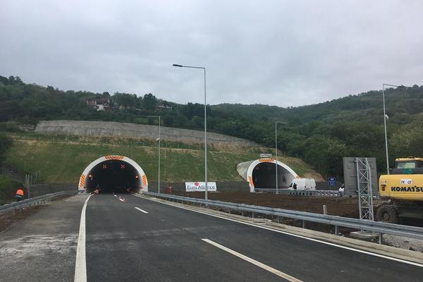 POZNATO JE KOLIKO ĆE KOŠTATI SANACIJA NAPRSLINA U GRDELICI: Platiće je izvođač