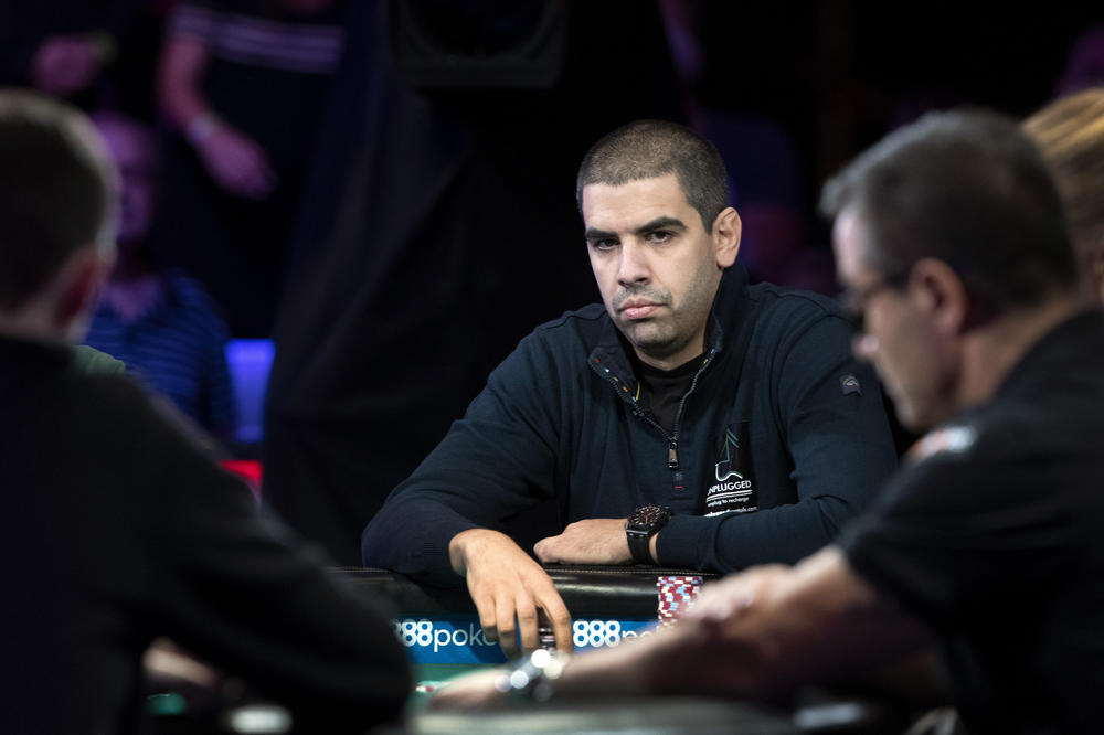 SRPSKI POKERAŠ DOBIO MILION U VEGASU! 5 dana je trajala borba! Do sada je zaradio NEVEROVATNU LOVU