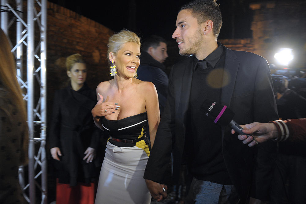 BIVŠI DEČKO NATAŠE BEKVALAC POSTAJE OTAC! Na ČUDAN način svima otkrio POL DETETA, ovo do sada NISMO VIDELI! (FOTO)