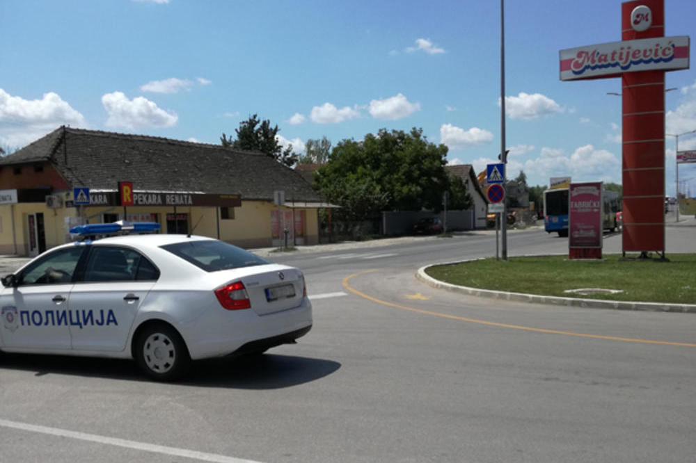 ŠRAF GA JE POGODIO U GLAVU I ODMAH JE UMRO, TUGA ĆE ME UBITI! Ispovest supruge poginulog radnika u NOVOM SADU!