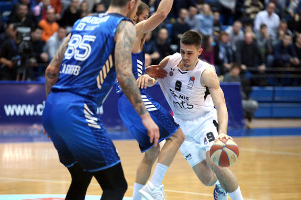 POZNATI FINANSIJSKI DETALJI UGOVORA VANJE MARINKOVIĆA: I Partizan je dobio svoj deo!