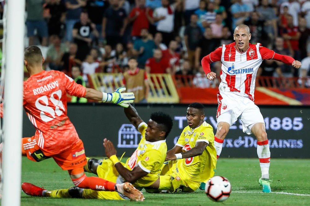 ETO MI JE NAJBOLJI SAIGRAČ, A SNOVE SAM OSTVARIO NA MARAKANI: Jevtović o svojoj karijeri i epizodi na Kipru!