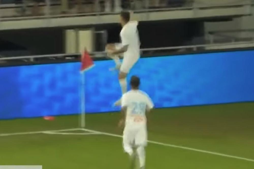 TO JE PTICA! TO JE AVION! MA, TO JE NEMANJA RADONJIĆ: Srbin kao ispaljen iz katapulta pretrčao 45 metara i dao gol!