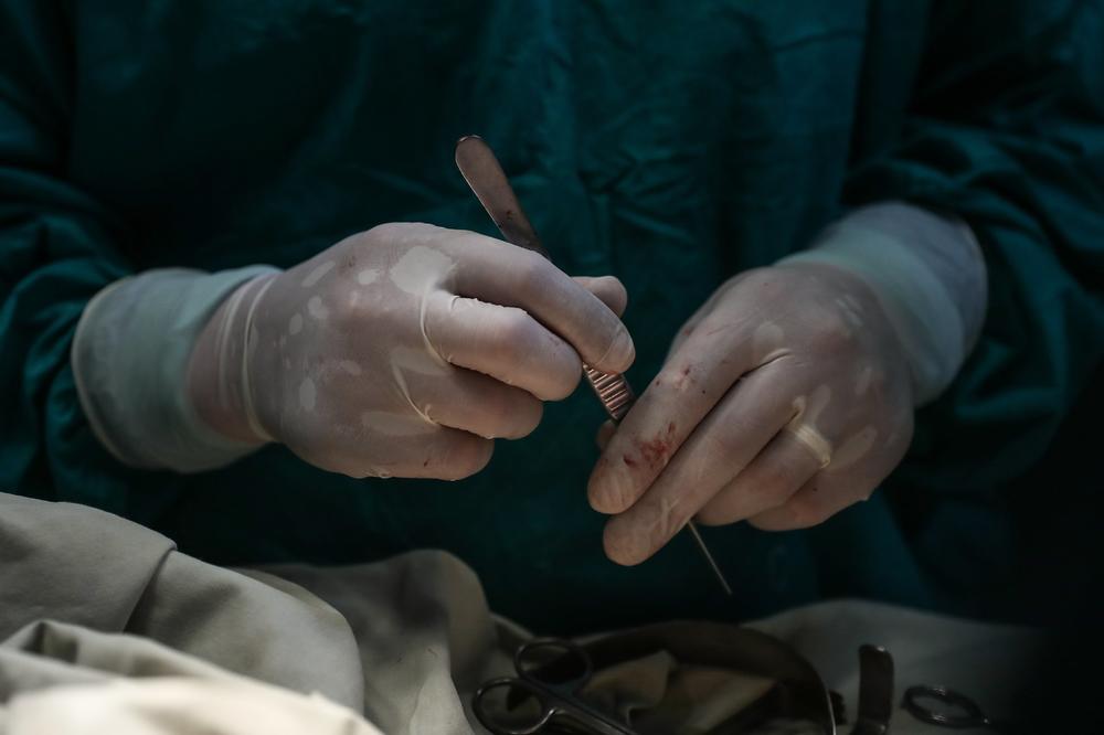 SRPSKI LEKARI ŽENI (75) IZVADILI TUMOR OD 12 KG: Urgentni centar NE PAMTI ovakvu operaciju