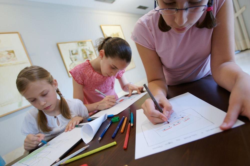 NA KOSMETU IMA SRPSKE DECE, ALI ONI NEMAJU ŠKOLSKI PRIBOR! Uključite se u HUMANITARNU AKCIJU!