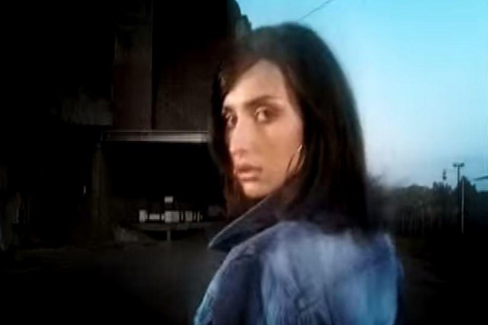 SVIM ISKOMPLEKSIRANIM MUTACIJAMA MORAM DA KAŽEM DA PRIRODA NA MENI NIJE ŠTEDELA! Emina o PLATIČNIM OPERACIJAMA