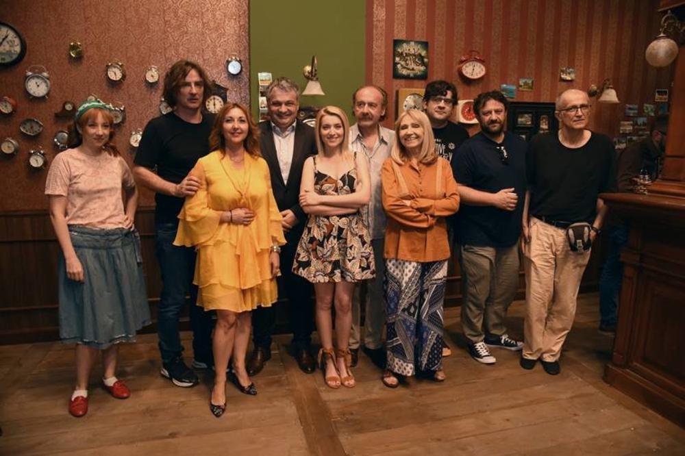 NA KANALU SUPERSTAR TV I TV PINK! Od jeseni novi sitkom, NEKA IDE ŽIVOT!