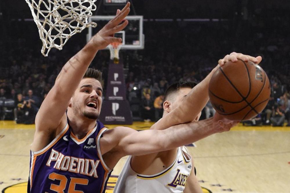 Hrvat se vraća iz NBA u Evropu!