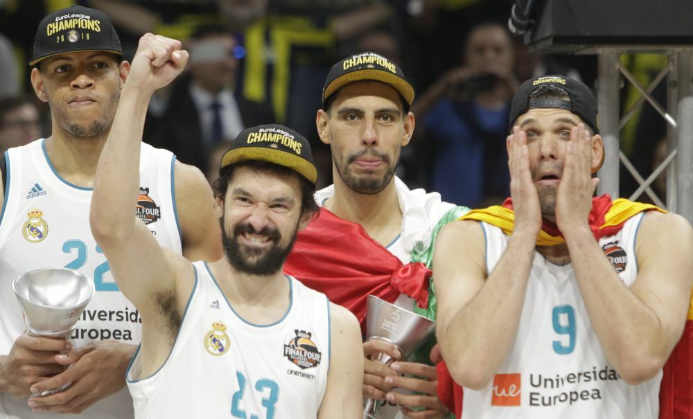 Valter Tavareš, Serhio Ljulj, Gustavo Ajon i Felipe Rejes