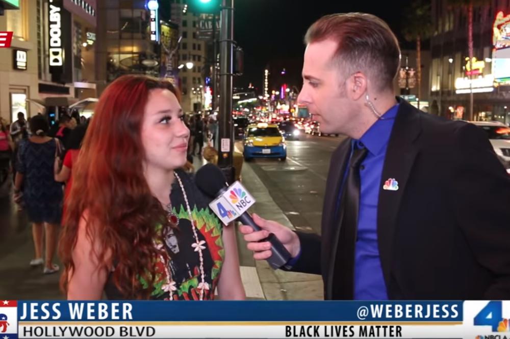 VODITELJ BEZ BLAMA MUVAO DEVOJKU U ŽIVOM PRENOSU: Njena reakcija presmešna, OVO JE JAKO NEPRIJATNO (VIDEO)