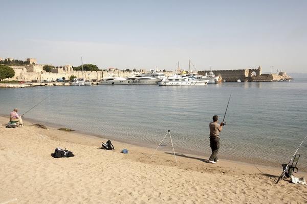 ZEMLJOTRES POGODIO OMILJENO SRPSKO LETOVALIŠTE! Zatreslo se ovo grčko mesto!