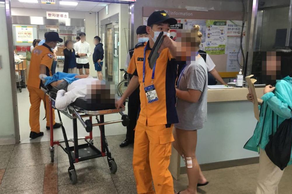 TEŠKA NESREĆA NA SVETSKOM PRVENSTVU: Pao balkon u noćnom klubu! Povređeno 8 sportista, među njima i vaterpolisti!