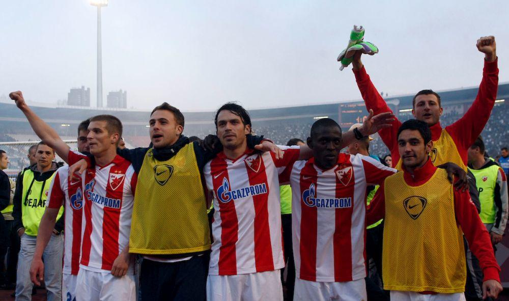 Perović proslavlja pobedu u derbiju  