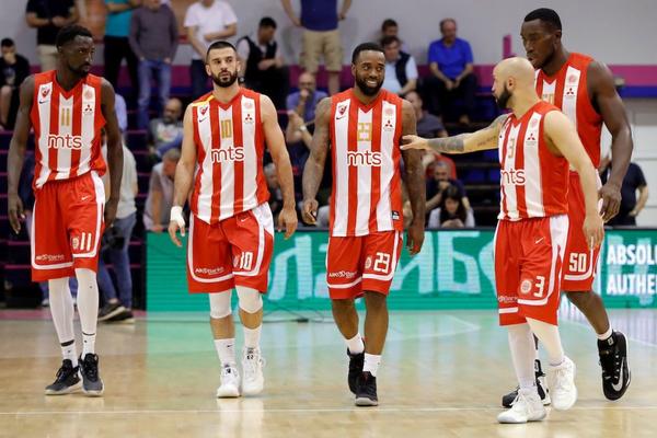 KOŠARKAŠ ZVEZDE KIPTI OD BESA: Frustriran sam i ne znam šta je problem! Ako se ovako nastavi, sve je izgubljeno!