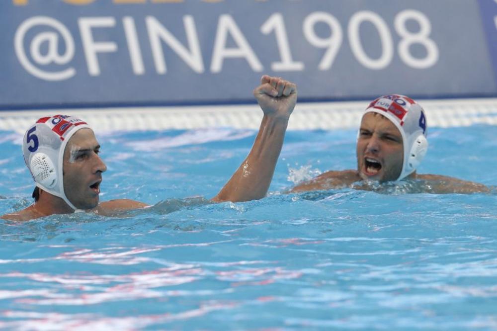 HRVATI IPAK UZELI ODLIČJE: Maro Joković se sprdao sa Mađarima u borbi za bronzu!