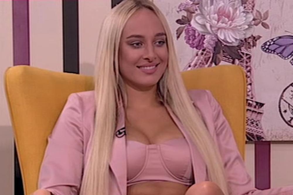 PEVAČI SU JOJ SLABA STRANA: Luna Đogani u zagrljaju muzičke zvezde! NI NJEMU NIJE ODOLELA!