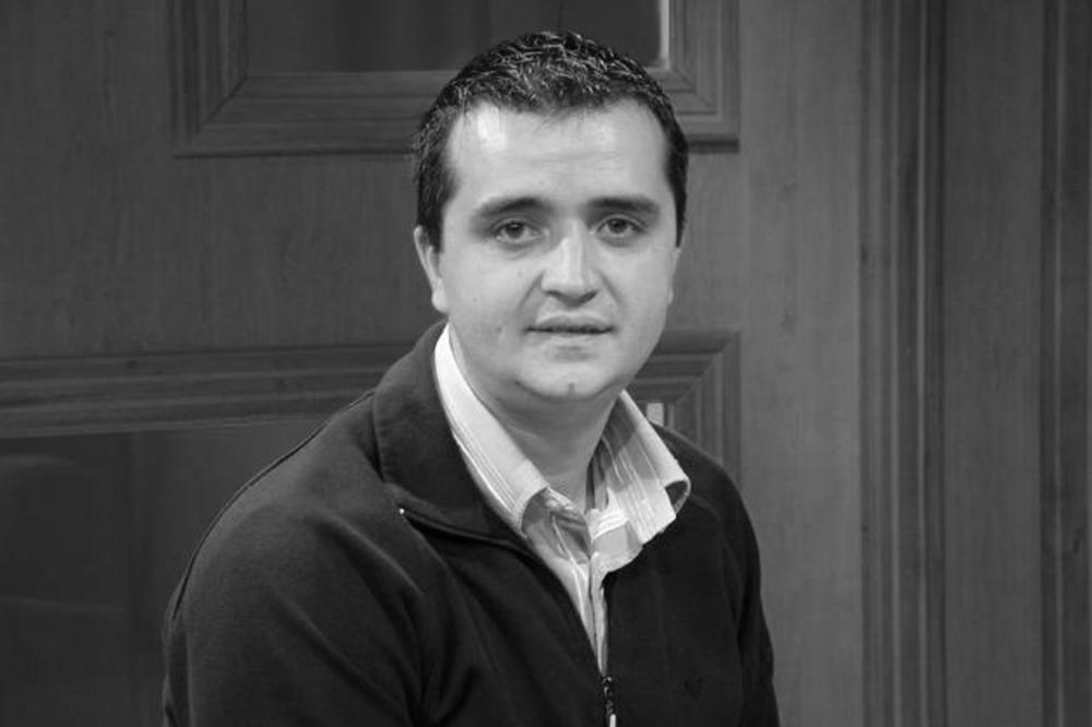 ON JE BIO VIŠE OD KOLEGE, UMEO JE DA NASMEJE I KAD TI NIJE DO SMEHA: Prijatelji Igora Bulata zavijeni u crno