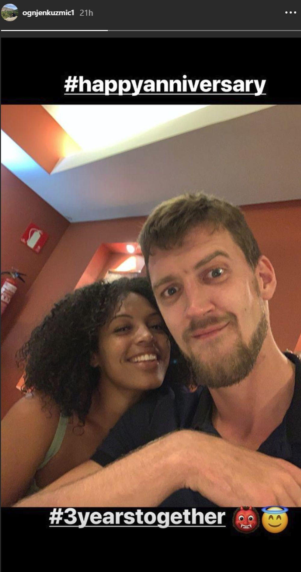 Ognjen Kuzmić i njegove supruga Tomiša Mone su u ponedeljak proslavili godišnjicu braka