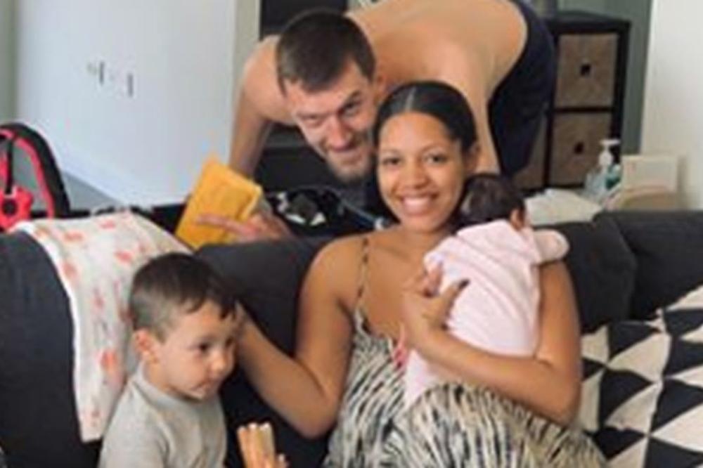 OVAJ ČOVEK JE NEUNIŠTIV: Nove fotografije Ognjena Kuzmića! Oporavlja se brže nego što je iko pretpostavljao!