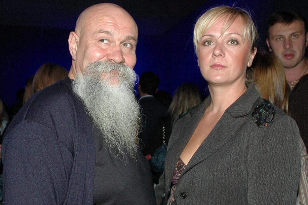 LUISOVA UDOVICA JE ŽIVELA OD 10.OOO SOCIJALNE POMOĆI SA TROJE DECE: Nakon njegove smrti život se okrenuo NAOPAČKE