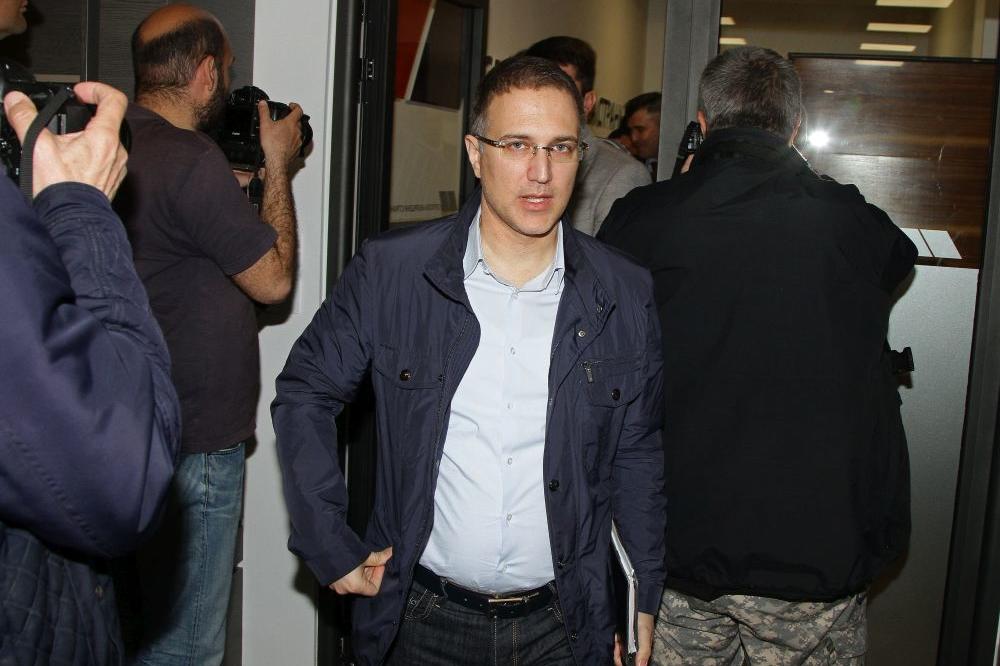 STEFANOVIĆ OTKRIO KADA ĆE SRBIJA IZAĆI NA IZBORE! Pažljivo pročitajte da li će biti i REFERENDUMA o promeni USTAVA