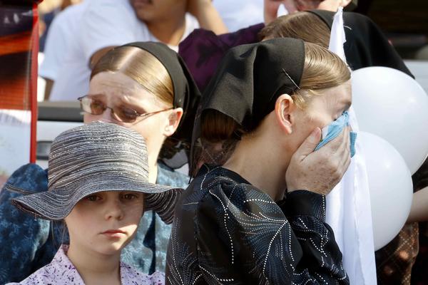ŽENE SU SE BUDILE U BOLOVIMA, SA UŽASNIM TRAGOVIMA PO SEBI: U selu se preko noći dešavalo nešto JEZIVO
