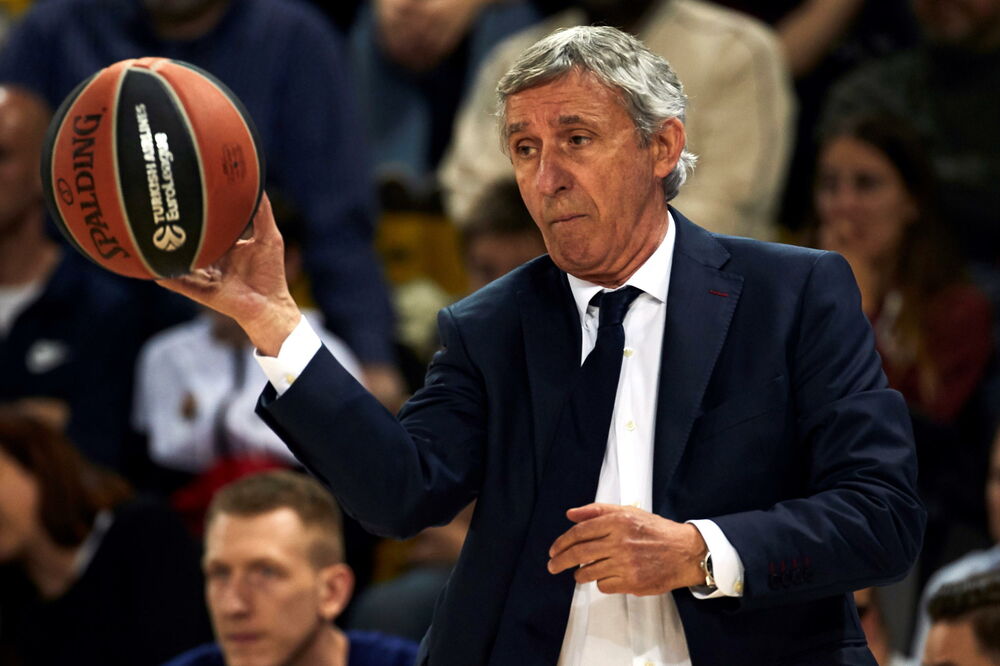 Svetislav Pešić se vraća u Beograd  