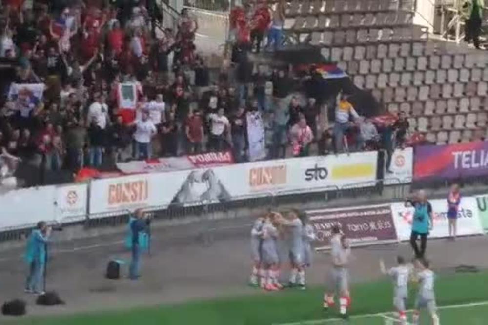 TO JE BILA PORUKA ZA JEDNOG ČOVEKA: Jovančić posle gola uzeo nešto s klupe i to pokazao u kameru!