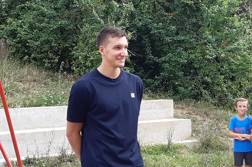 BOGDAN BOGDANOVIĆ JE ZA SVOJ VOLJENI KLUB URADIO NAJLEPŠU MOGUĆU STVAR: Mališani su bili oduševljeni!