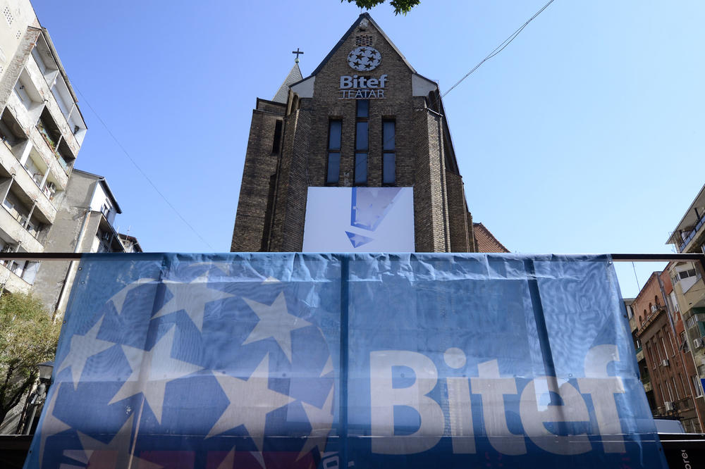 Filozofski teatar na Jutjub kanalu Bitef teatra: Srećko Horvat i Milo Rau o pozorištu posle korone