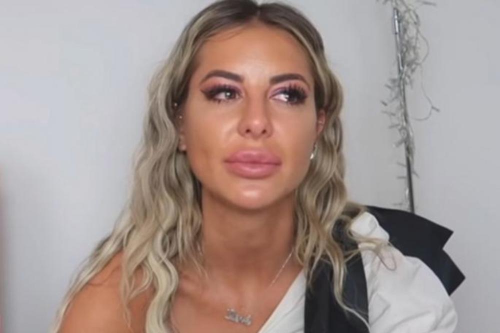 ZORANNAH PRED KAMERAMA POČELA DA PLAČE: Plašila sam se da MAJKU ne zateknem MRTVU na podu, slično se i DESILO!